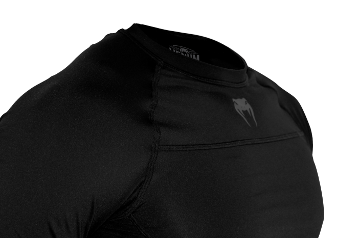 Combo Venum Tech Basic Short Dark